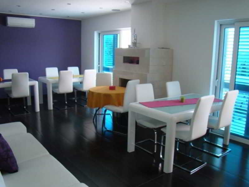 Couette-café Avantgarde Mlini